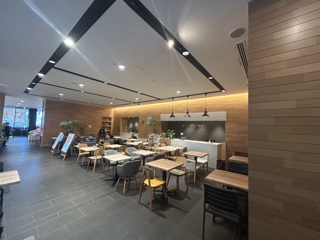 館内飲食スペース