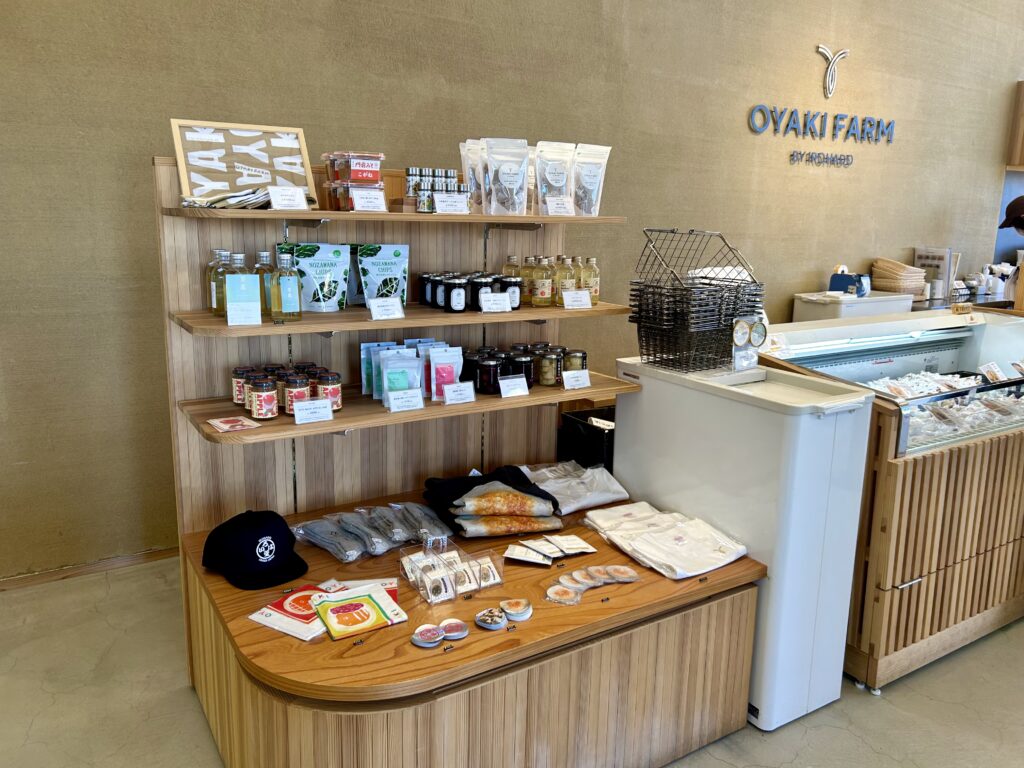 おやきに関連するお土産も揃う